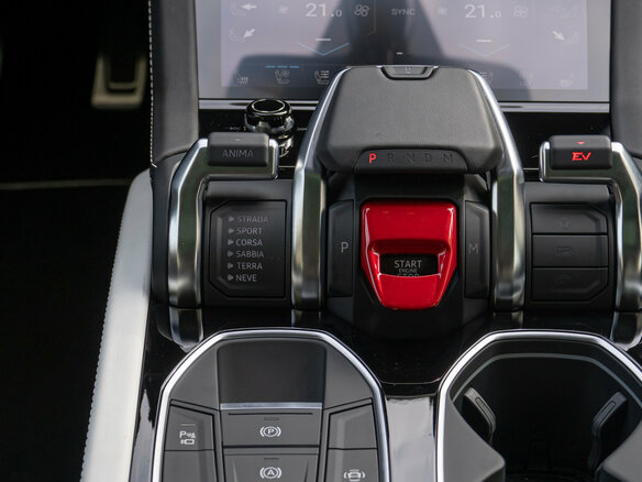 2025 Lamborghini Urus SE I Рестайлинг, зелёный, 38790000 рублей - вид 24