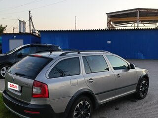 2011 Skoda Octavia Scout II (A5) Рестайлинг, серый, 1200000 рублей, вид 5