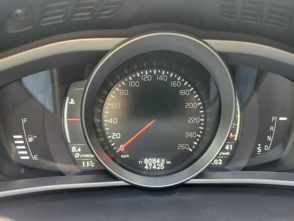 2017 Volvo V40 II Рестайлинг, синий, 1650000 рублей - вид 19