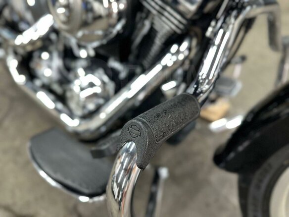2010 Harley-Davidson Fat Boy, чёрный, 990000 рублей - вид 23