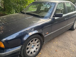 1994 BMW 5 серии 520i III (E34), серебристый, 200000 рублей, вид 3