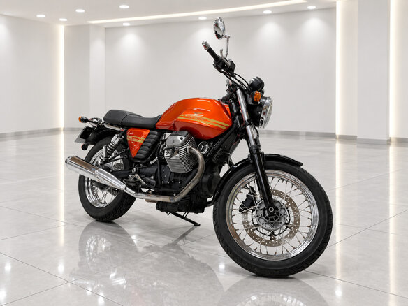 2011 Moto Guzzi V 7, золотистый, 452304 рублей