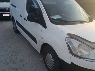 2012 Citroen Berlingo I Рестайлинг, белый, 750000 рублей, вид 2