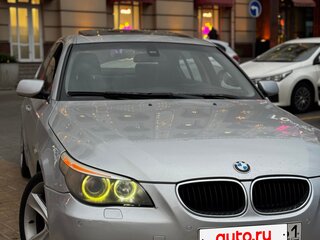2003 BMW 5 серии 530d V (E60/E61), серебристый, 1170000 рублей, вид 1