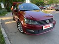 2016 Volkswagen Polo V Рестайлинг, красный, 850000 рублей - вид 2