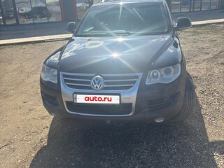 2007 Volkswagen Touareg I Рестайлинг, чёрный, 1050000 рублей, вид 2