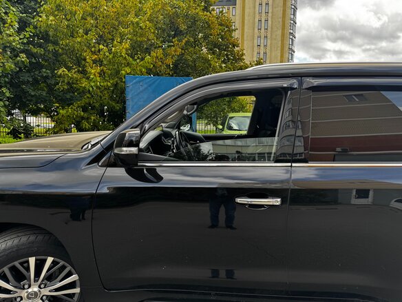 2018 Lexus LX 570 III Рестайлинг 2, чёрный, 9800000 рублей - вид 10