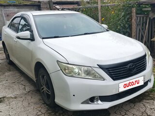 2012 Toyota Camry VII (XV50), белый, 930000 рублей, вид 4