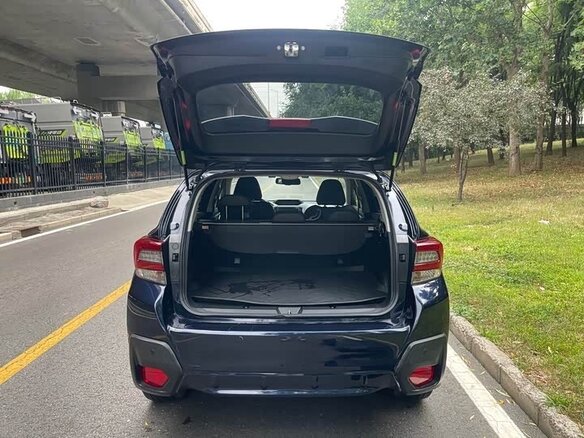 2021 Subaru XV II Рестайлинг, чёрный, 1900000 рублей - вид 14