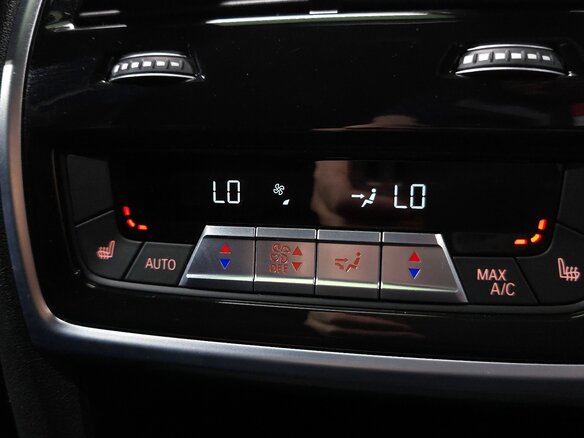 2024 BMW X6 40i III (G06) Рестайлинг, синий - вид 20