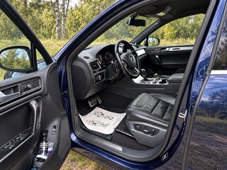 2012 Volkswagen Touareg II, синий, 2200000 рублей, вид 5