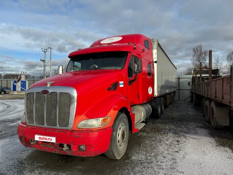 2003 Peterbilt 387, красный, 1700000 рублей, вид 3