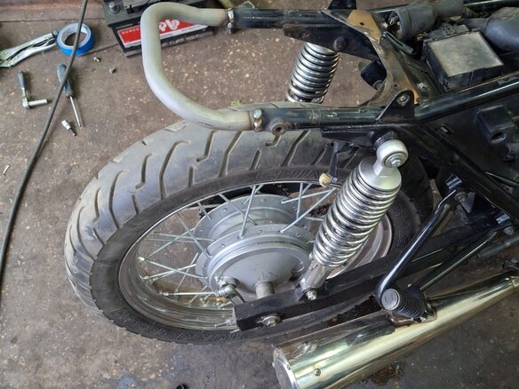 2001 Honda CB 400SS, красный, 300000 рублей - вид 19