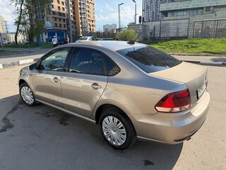 2018 Volkswagen Polo V Рестайлинг, золотистый, 1050000 рублей, вид 5