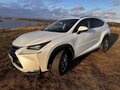 2017 Lexus NX 300h I Рестайлинг, белый, 2950000 рублей