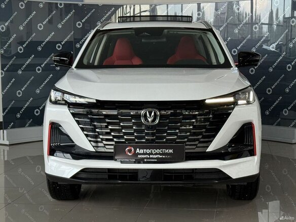 2025 Changan UNI-S I, белый - вид 3