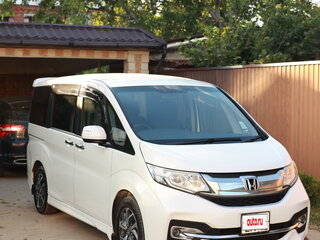 2015 Honda Stepwgn Spada V, белый, 1778000 рублей, вид 1