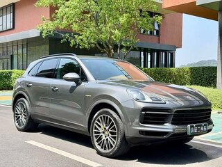 2022 Porsche Cayenne E-Hybrid Coupé III, чёрный, 5860633 рублей, вид 4