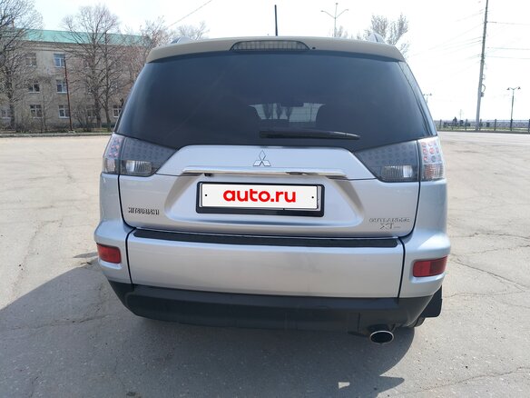 2012 Mitsubishi Outlander II Рестайлинг, серебристый, 1580000 рублей - вид 10