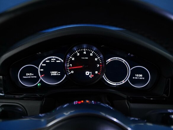 2018 Porsche Cayenne III, чёрный, 5799044 рублей - вид 24