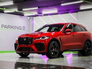 2021 Jaguar F-Pace SVR I Рестайлинг, красный, 8290000 рублей, вид 2