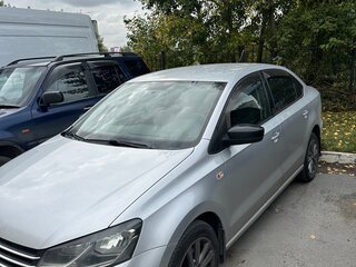 2019 Volkswagen Polo V Рестайлинг, серый, 1300000 рублей, вид 2