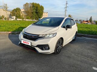 2018 Honda Fit III Рестайлинг, белый, 1500000 рублей, вид 3