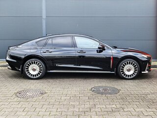 2025 Hongqi H6, чёрный, 3799000 рублей, вид 3