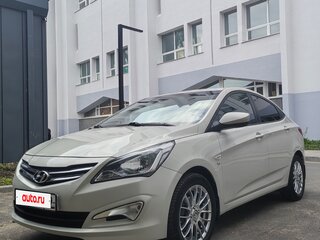 2015 Hyundai Solaris I Рестайлинг, бежевый, 1250000 рублей, вид 1