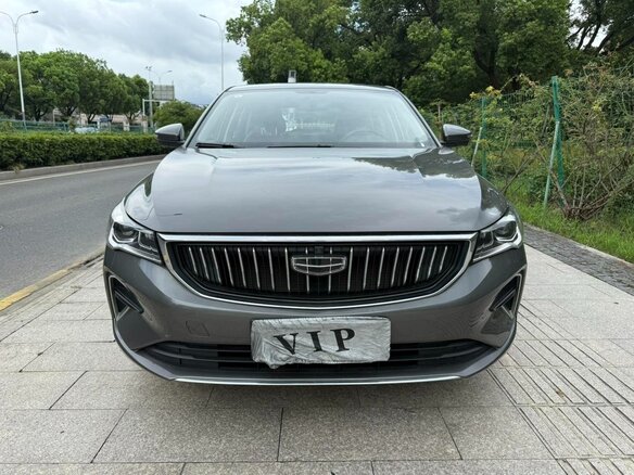 2023 Geely Emgrand II, серый, 1050000 рублей - вид 1