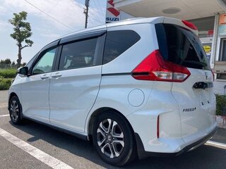 2023 Honda Freed+ II Рестайлинг, белый, 1344000 рублей, вид 2