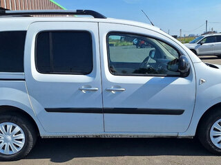 2013 Renault Kangoo II, белый, 799000 рублей, вид 4