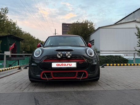 2019 Mini Hatch JCW III (F55/F56) Рестайлинг, чёрный, 2990000 рублей, вид 1