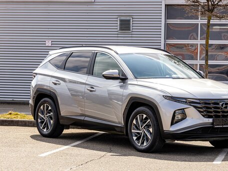 2021 Hyundai Tucson IV, серый, 2495000 рублей, вид 4