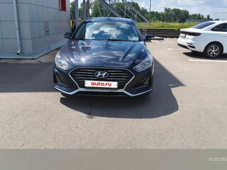 2018 Hyundai Sonata VII (LF) Рестайлинг, синий, 1780000 рублей, вид 1