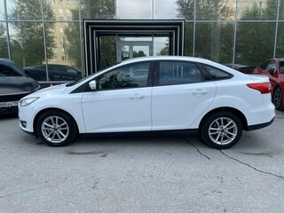 2018 Ford Focus III Рестайлинг, белый, 1285000 рублей, вид 4