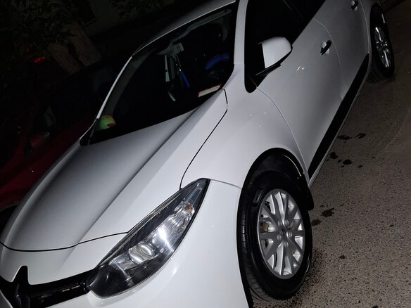 2014 Renault Fluence I Рестайлинг, белый, 900000 рублей - вид 5