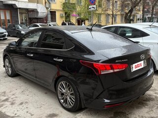 2021 Hyundai Solaris II Рестайлинг, чёрный, 1600000 рублей, вид 5