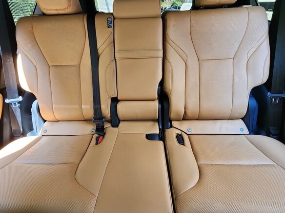 2026 Lexus LX 700h IV, чёрный, 21988005 рублей - вид 18