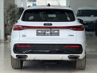 2026 Audi Q5 L 45 TFSI II (FY) Рестайлинг, белый, 6100000 рублей, вид 5