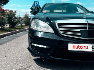 2007 Mercedes-Benz S-Класс 550 Long V (W221), чёрный, 990000 рублей, вид 4