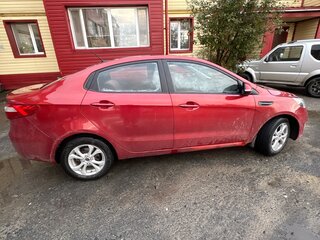 2012 Kia Rio 4-speed III, красный, 650000 рублей, вид 2