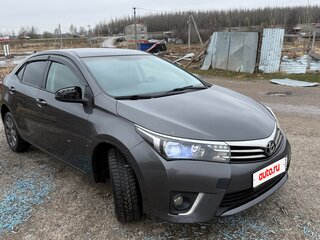 2014 Toyota Corolla XI (E160, E170, E180), серый, 1240000 рублей, вид 4