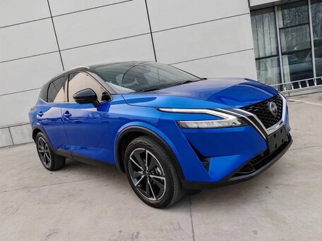 2023 Nissan Qashqai III, синий, 2000000 рублей, вид 4