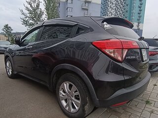 2016 Honda Vezel I, чёрный, 1696000 рублей, вид 4