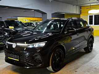 2026 Volkswagen Tiguan L Pro III (China Market), чёрный, 4799000 рублей, вид 4