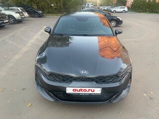 2021 Kia K5 III, серый, 2550000 рублей, вид 4