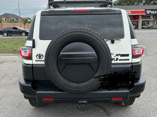 2022 Toyota FJ Cruiser, белый, 4890000 рублей, вид 3