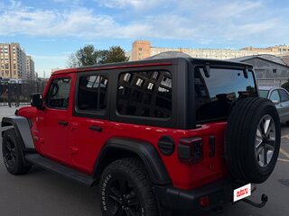 2019 Jeep Wrangler IV (JL), красный, 4150000 рублей, вид 2