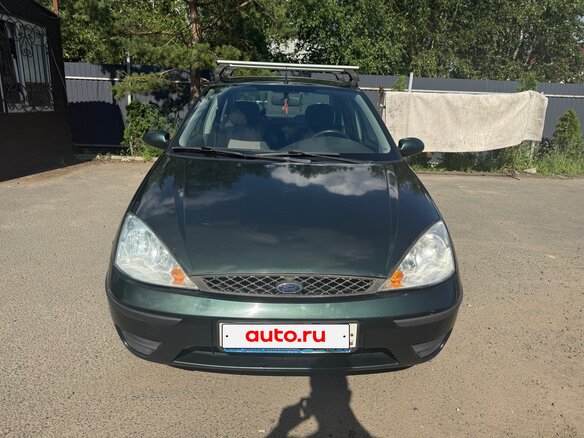 2004 Ford Focus I Рестайлинг, зелёный - вид 1